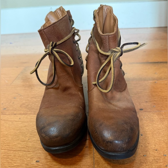 Barneys New York CO-OP Shoes - Barneys New York Leather Corset Lace Back Ankle Boots Size 7-7.5